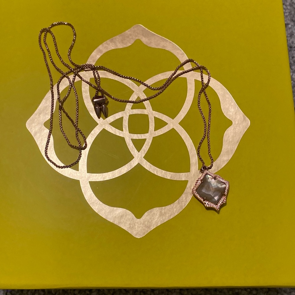 Kendra Scott adjustable length necklace
